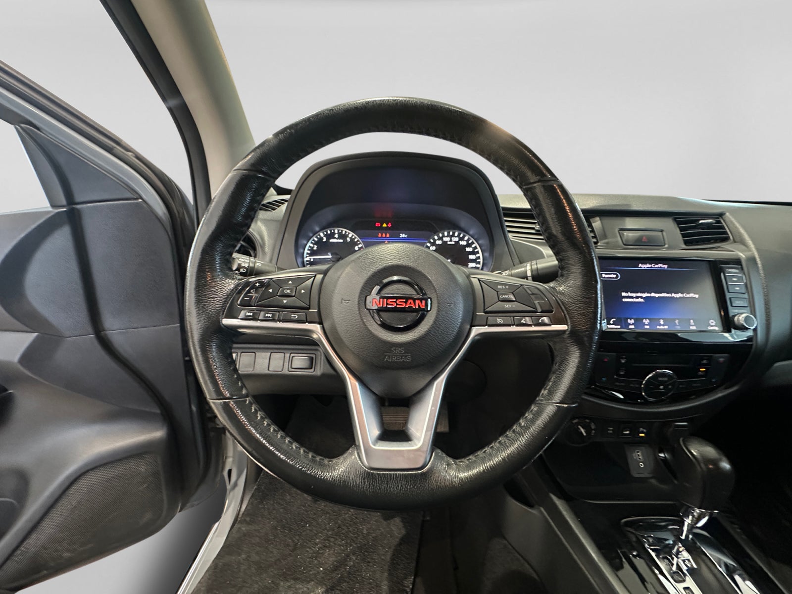 2022 Nissan FRONTIER PRO-4X 4X4 TA 22