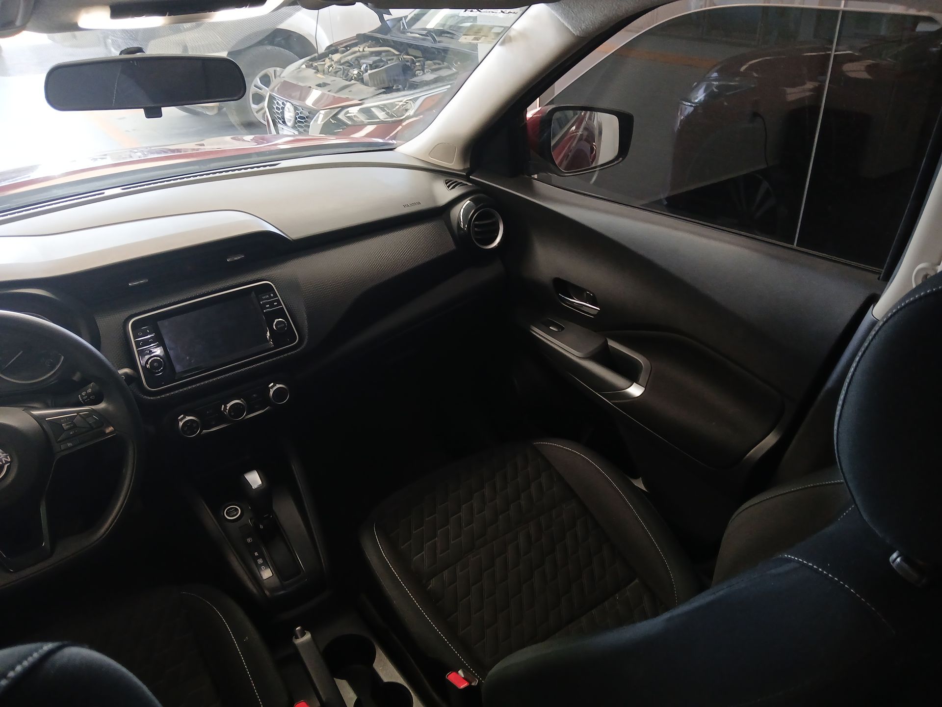 2023 Nissan KICKS KICKS ADVANCE CVT NEGRO