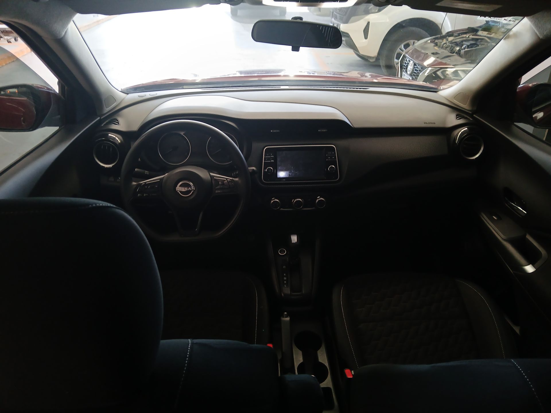 2023 Nissan KICKS KICKS ADVANCE CVT NEGRO