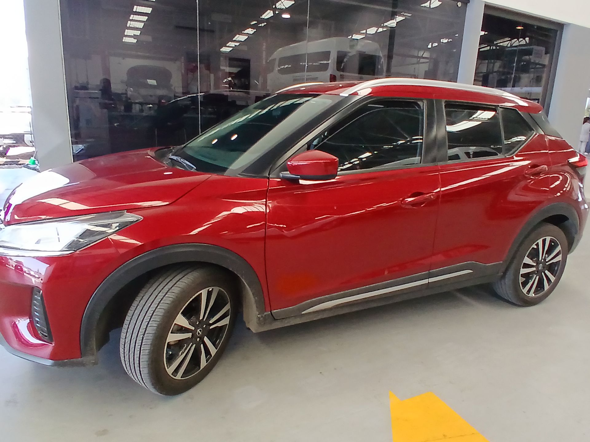 2023 Nissan KICKS KICKS ADVANCE CVT NEGRO
