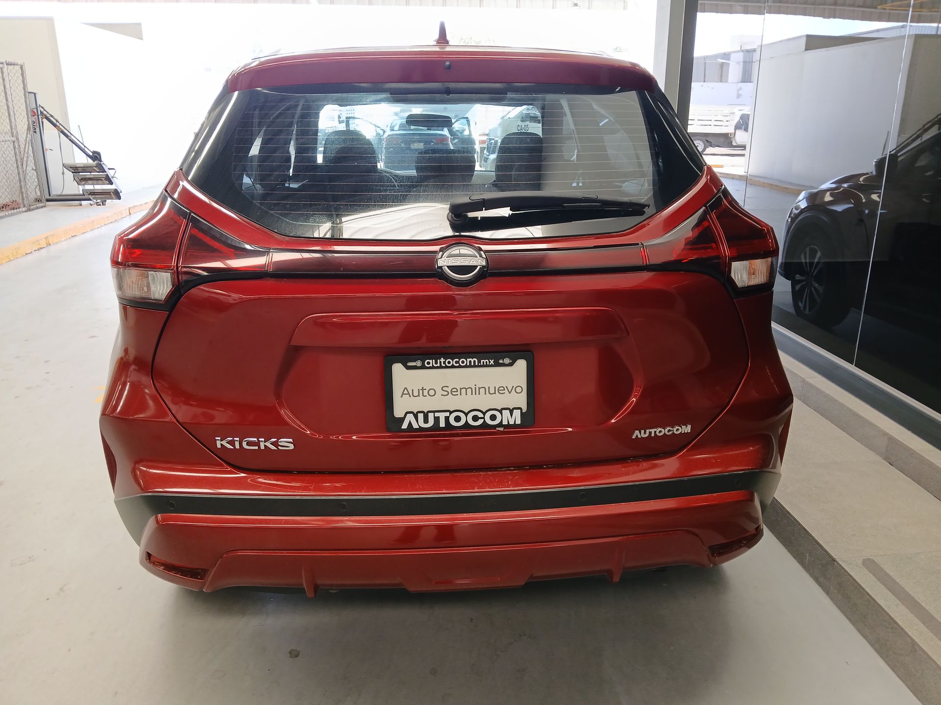 2023 Nissan KICKS KICKS ADVANCE CVT NEGRO