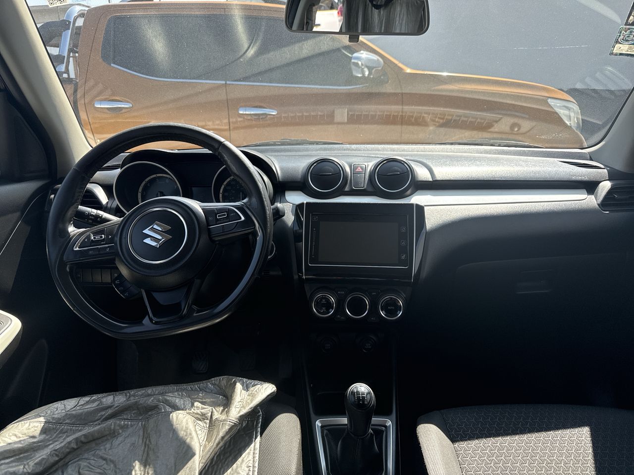 2018 SUZUKI SWIFT GLX TM