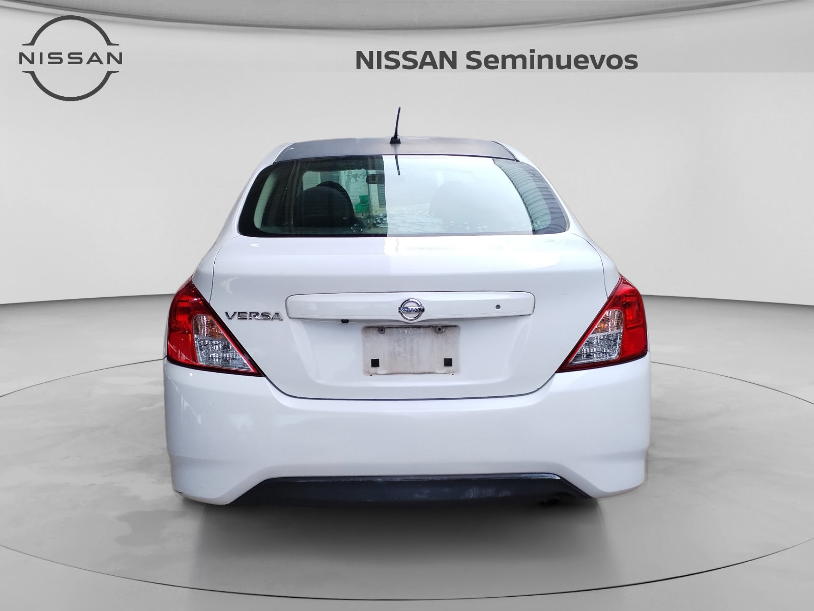 2018 Nissan VERSA ADVANCE AT AC