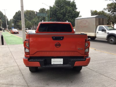 2025 Nissan FRONTIER PRO-4X 4X4 TA 25