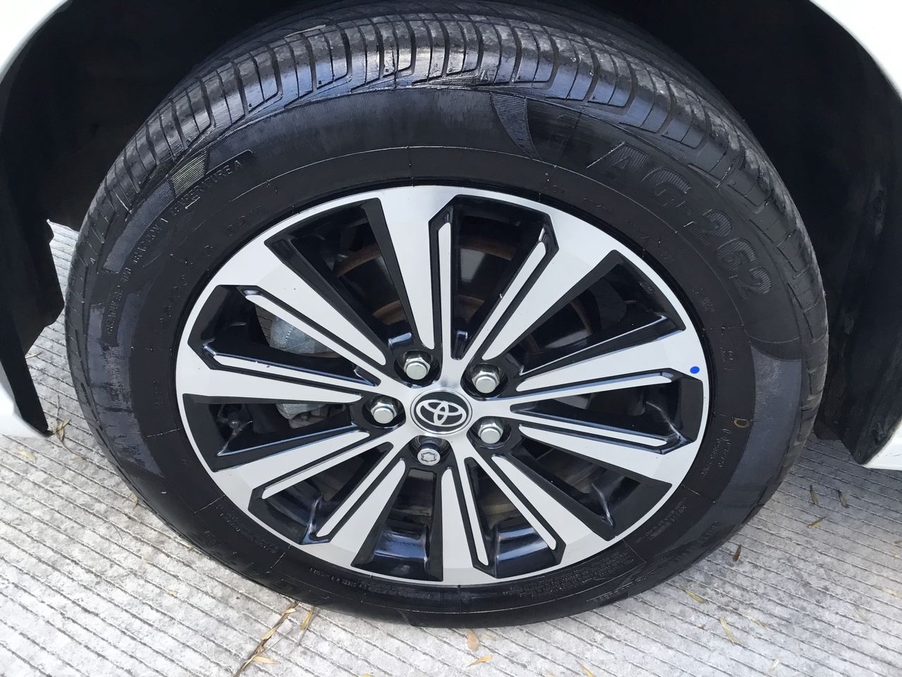 2022 Toyota AVANZA XLE CVT