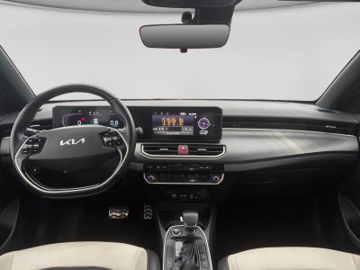 2024 Kia K3 GT LINE