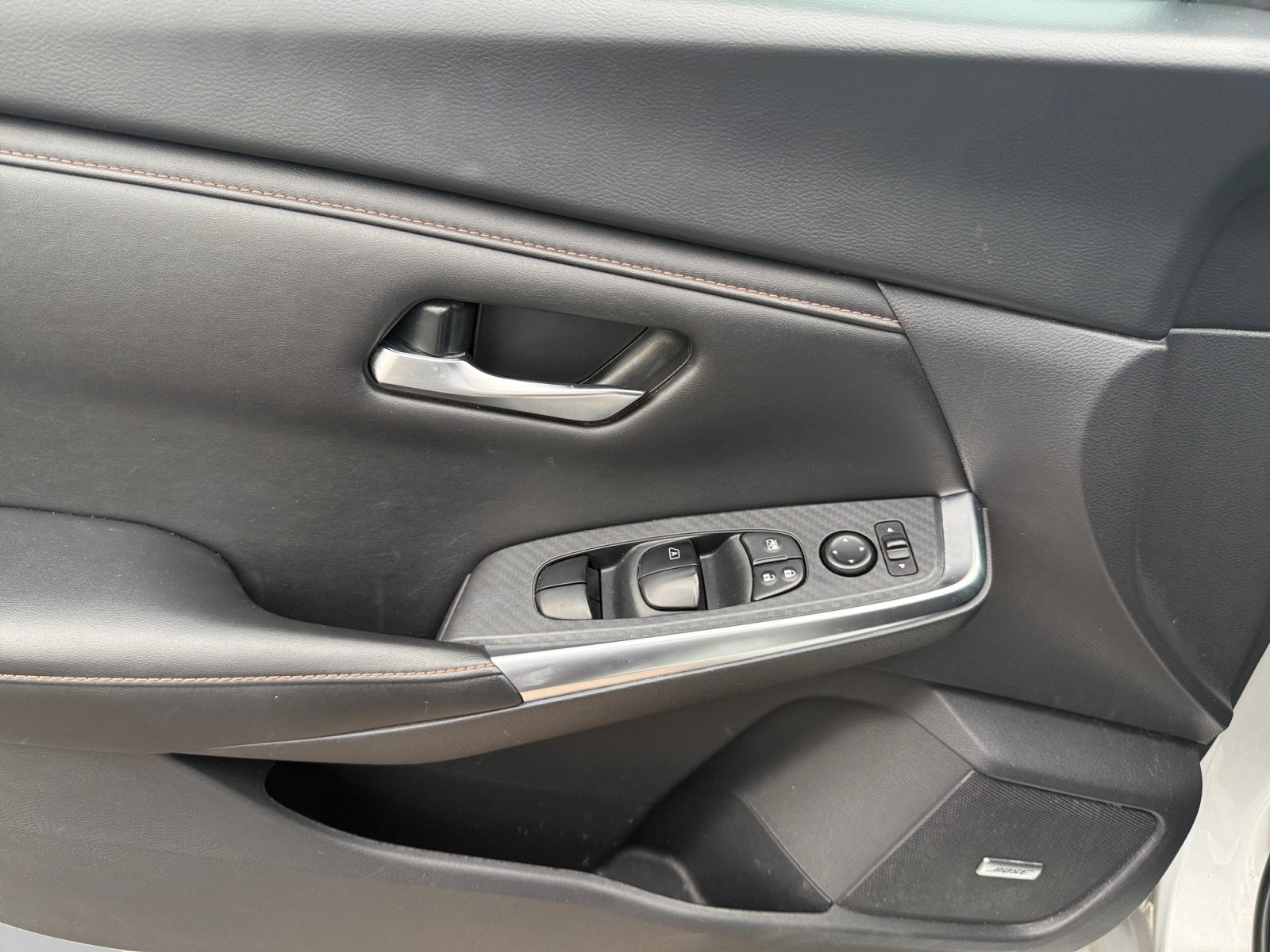 2023 Nissan SENTRA SR CVT 23