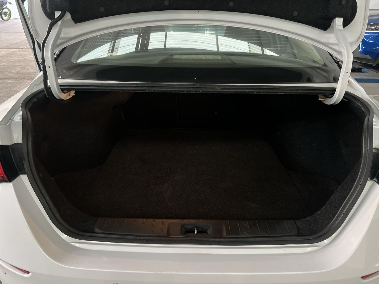 2021 Nissan SENTRA SR BITONO CVT 21