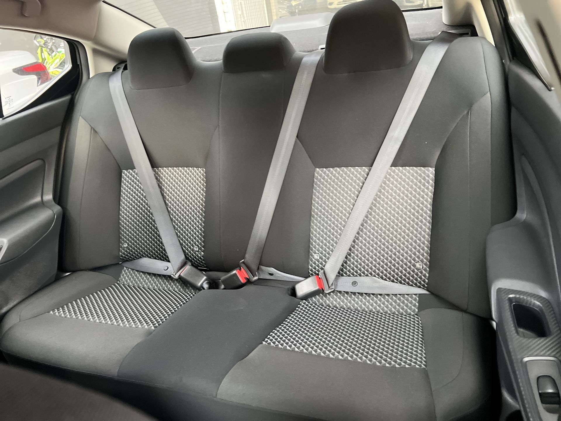 2024 Nissan VERSA SENSE MT 24