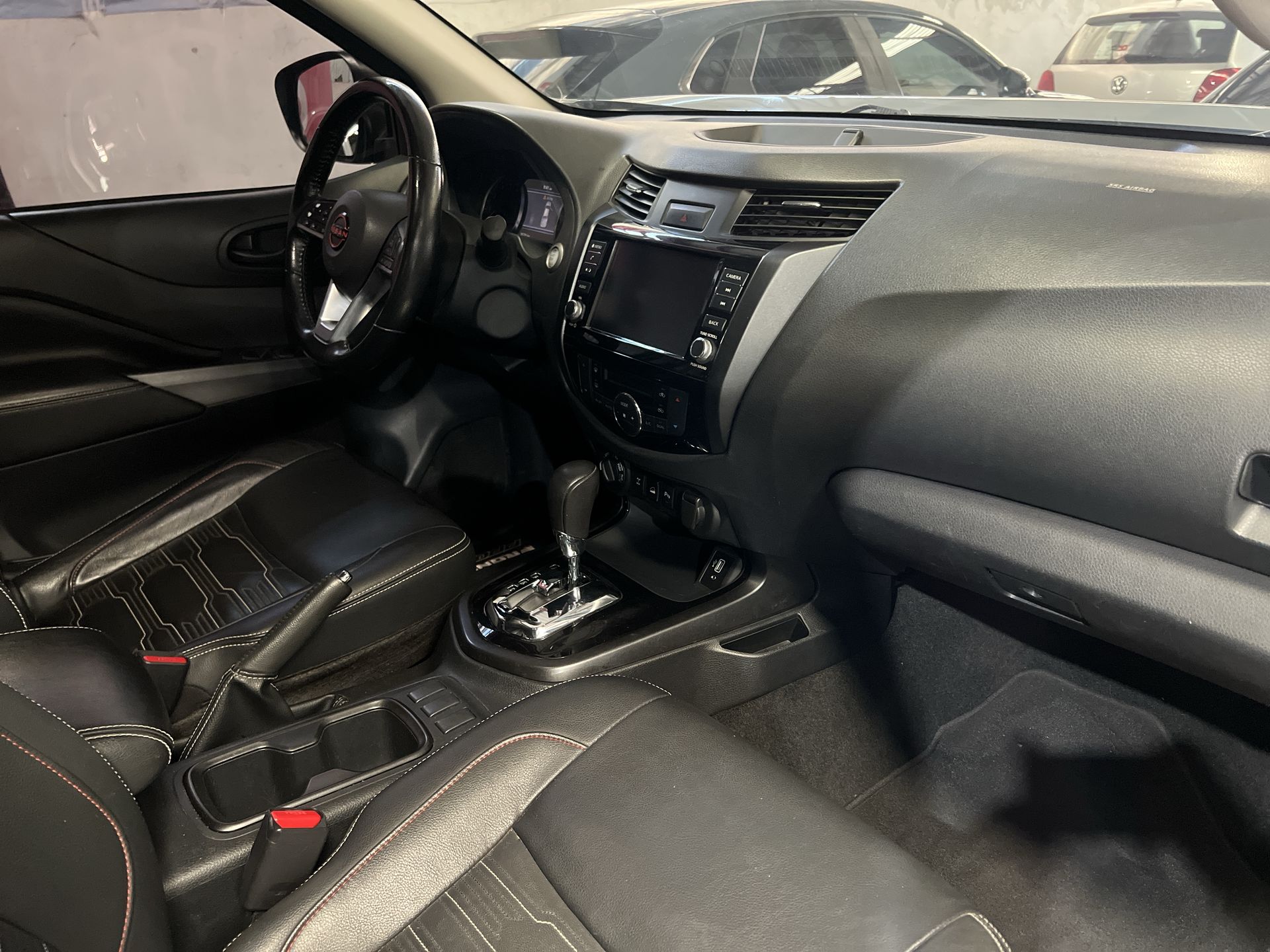 2023 Nissan FRONTIER PRO-4X 4X4 TA 23