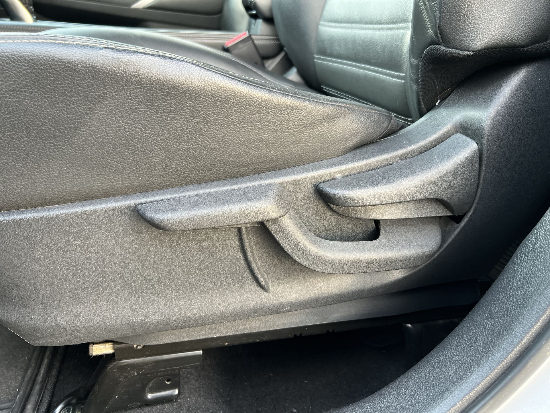 2022 Nissan KICKS PLATINUM 1.6 LTS CVT 22