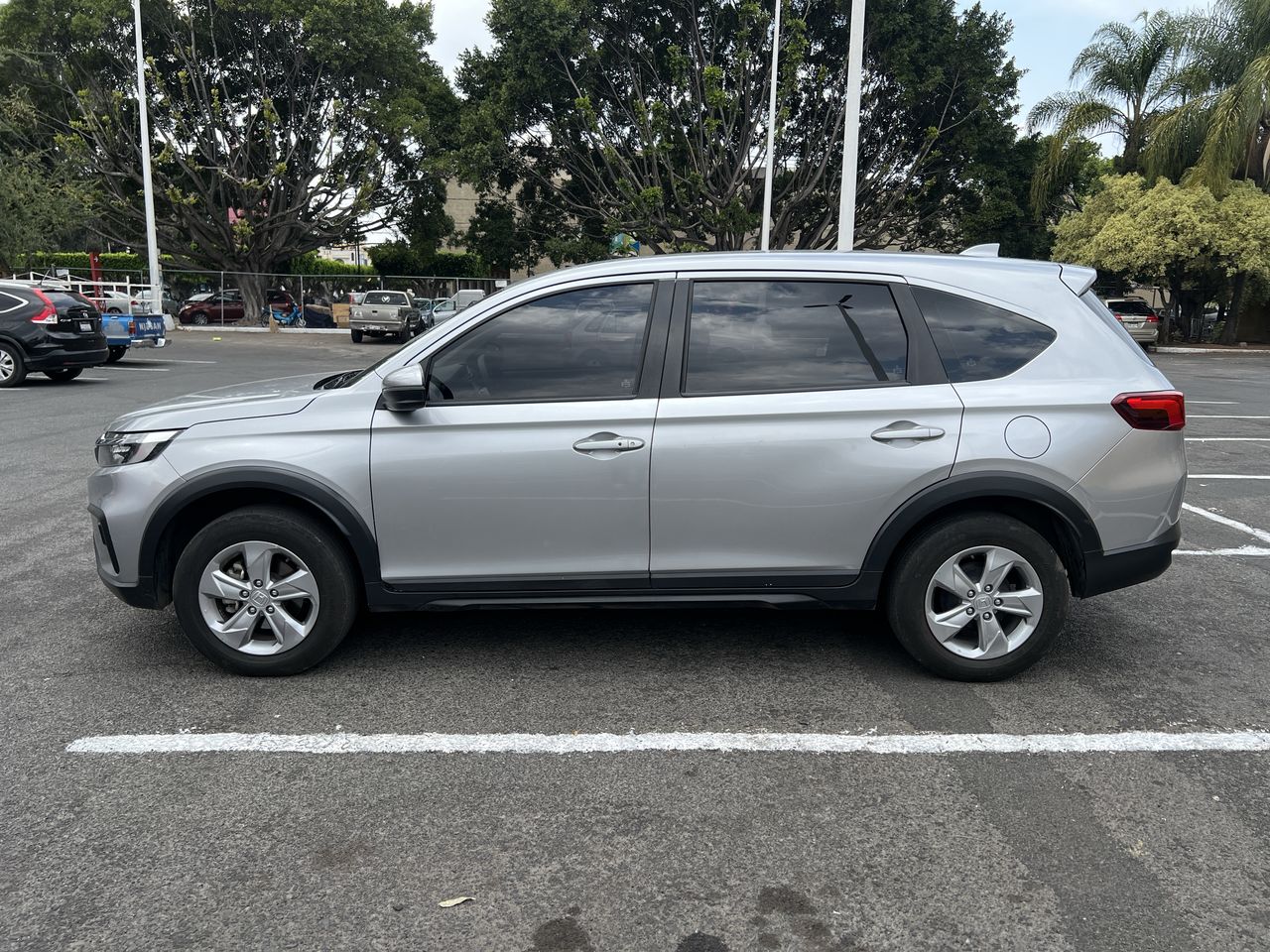 2024 Honda BR-V UNIQ