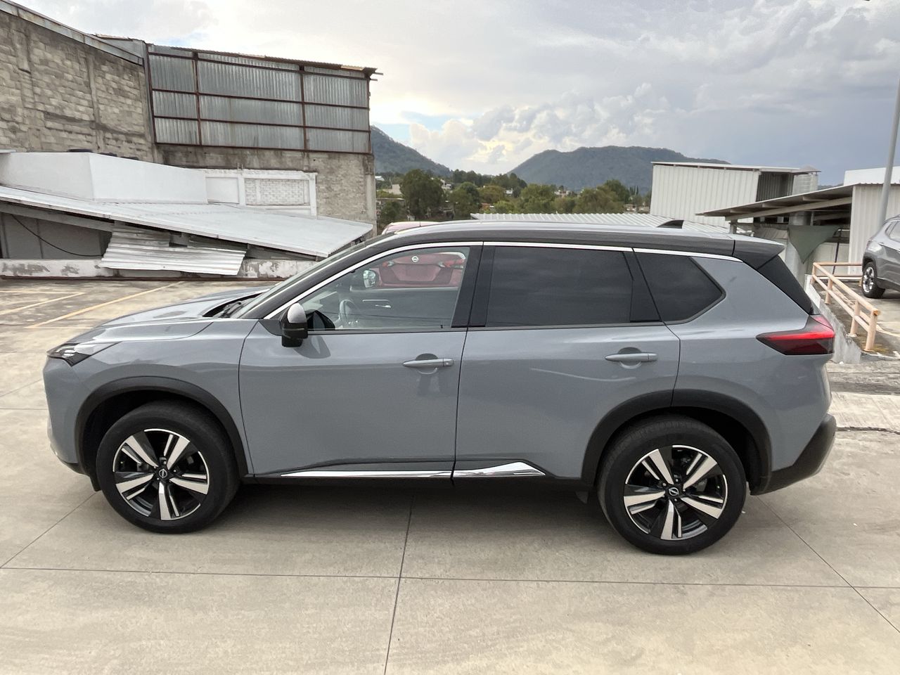 2023 Nissan X-TRAIL PLATINUM PLUS 2 ROW 23