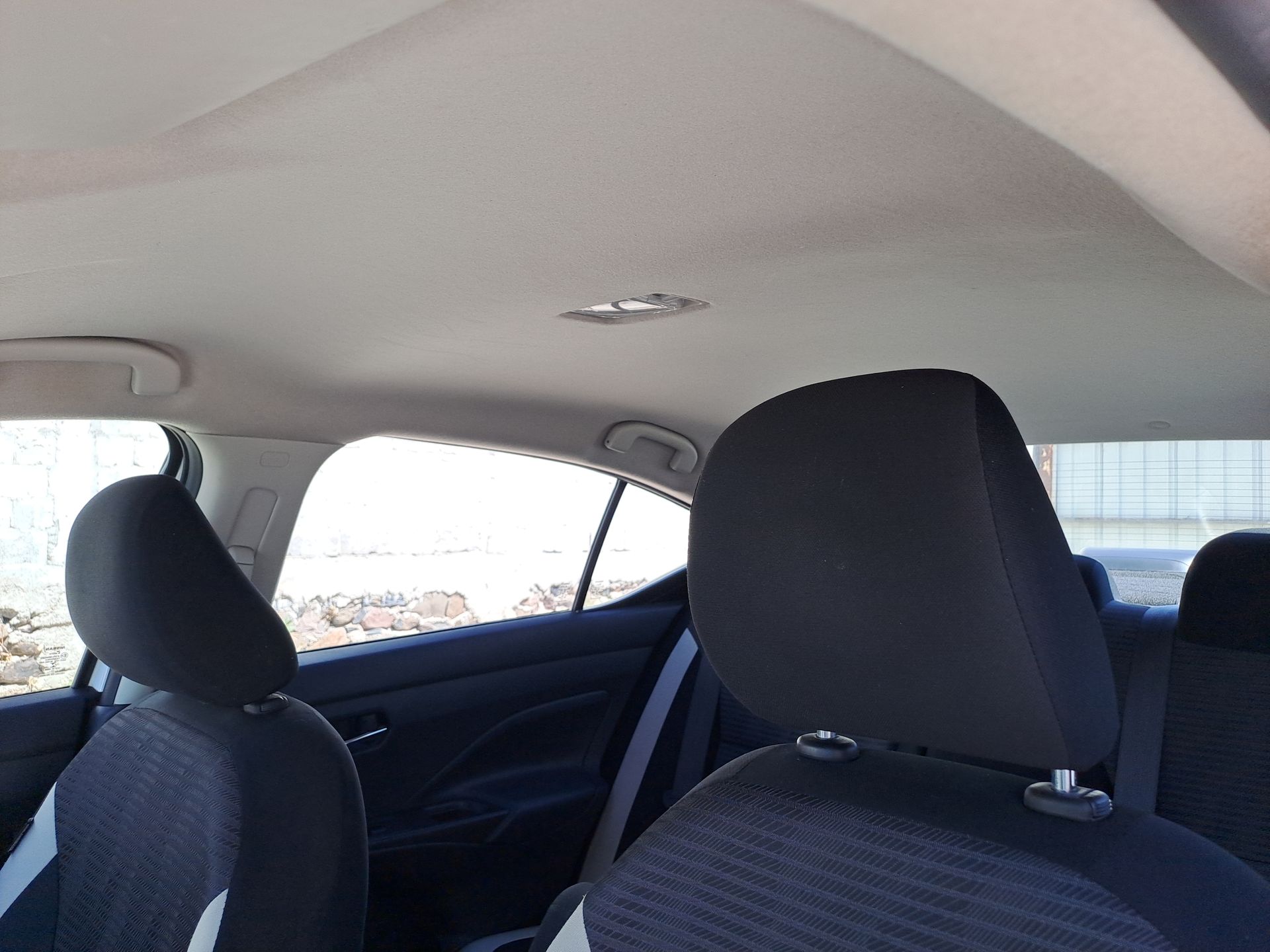 2022 Nissan VERSA ADVANCE CVT 22