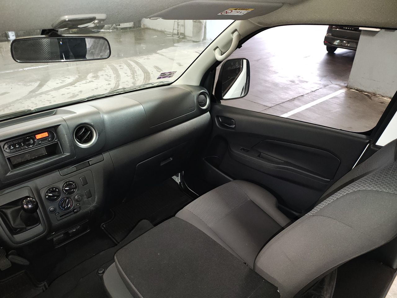 2024 Nissan NV350 PANEL AMPLIA AA 24