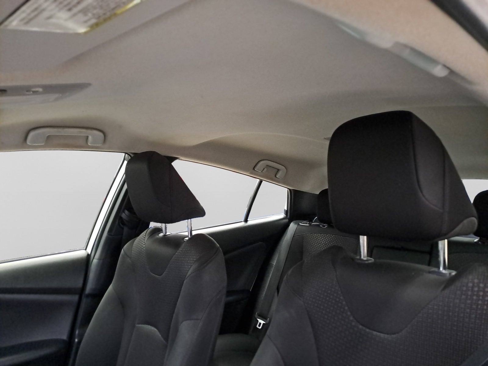 2021 Toyota PRIUS BASE
