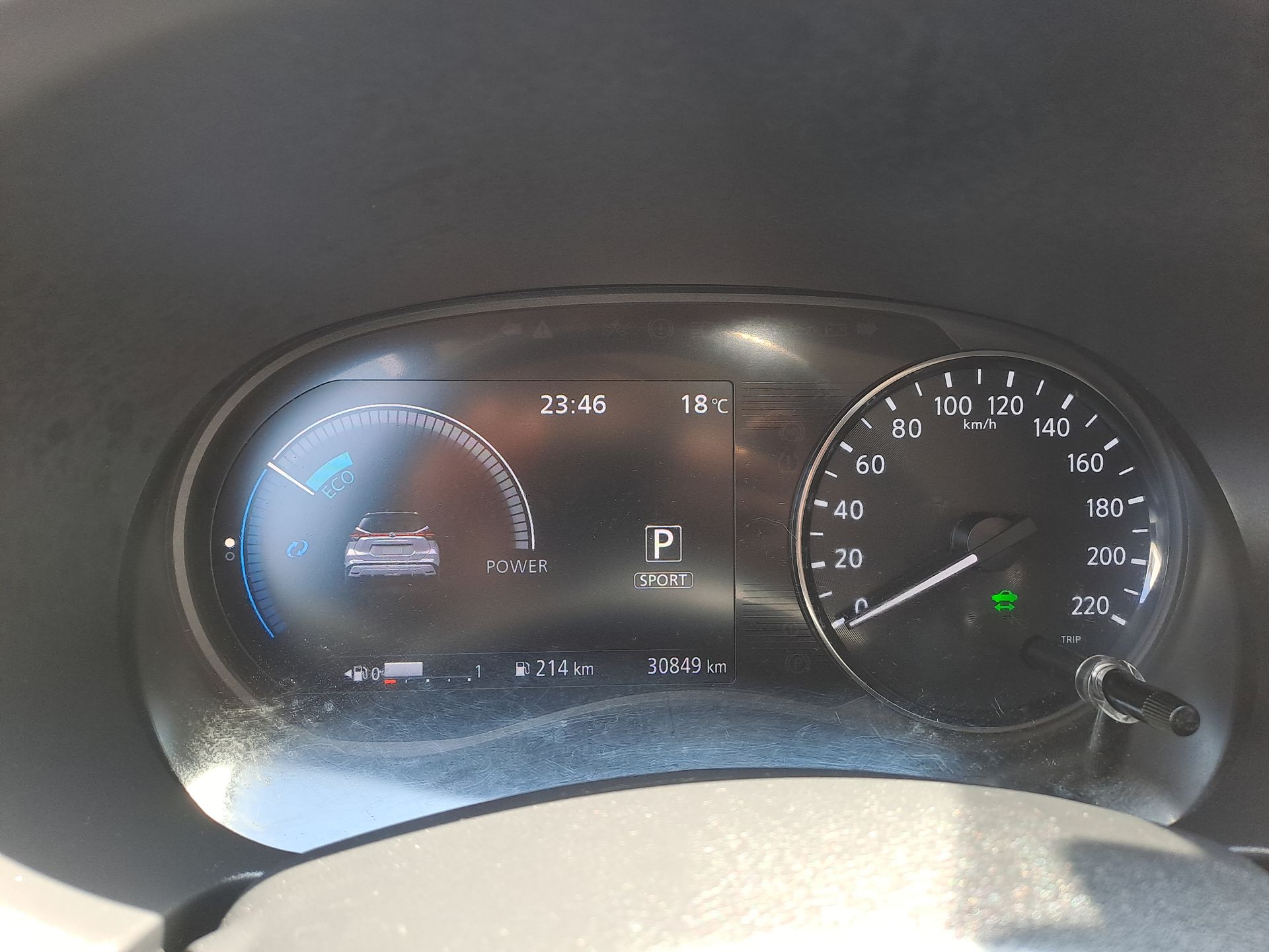 2024 Nissan KICKS PLATINUM E-POWER 24