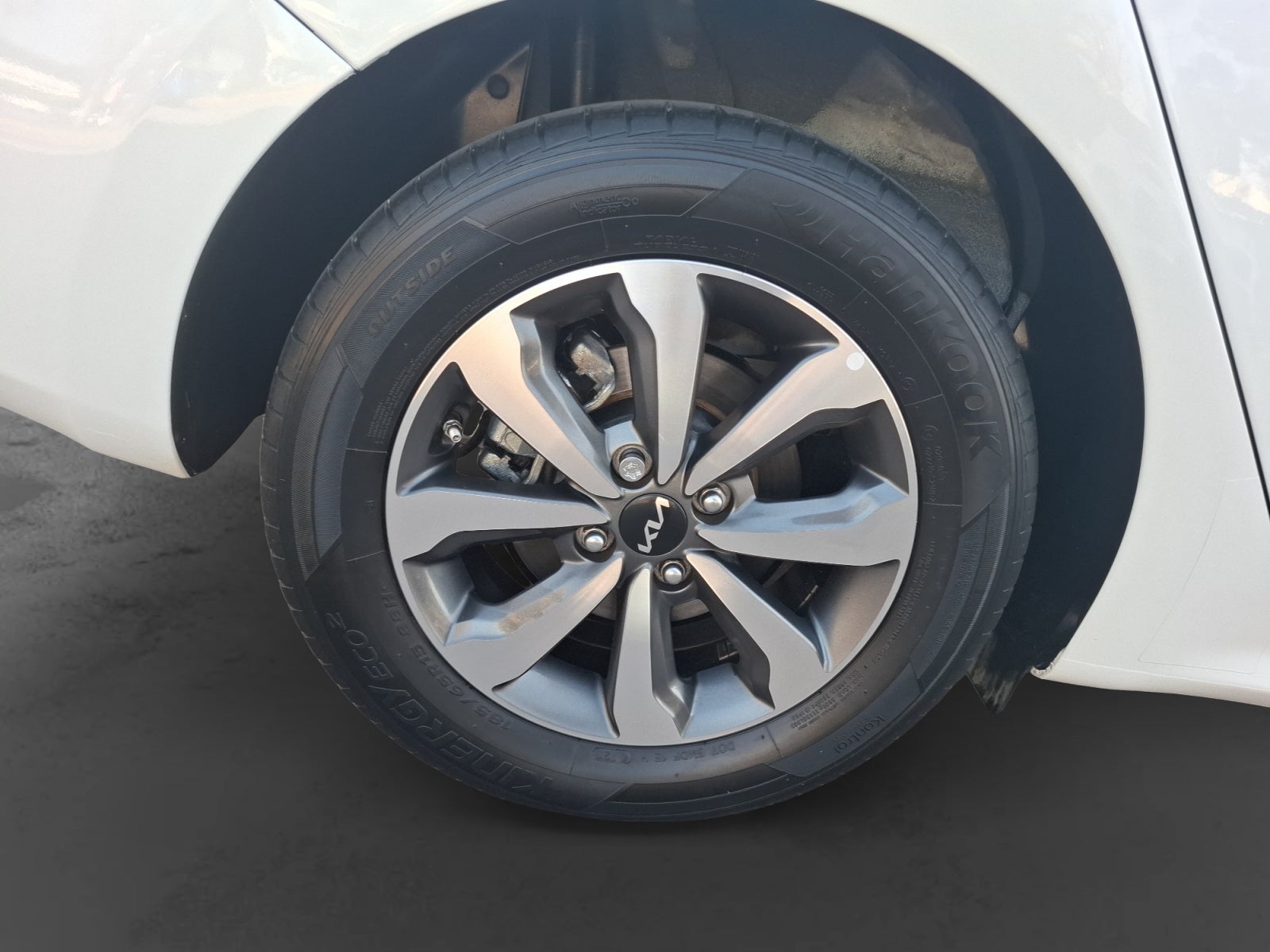 2023 Kia RIO New KIA Rio PE 1.6L LX A/T Sedan