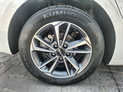 2023 Kia FORTE EX