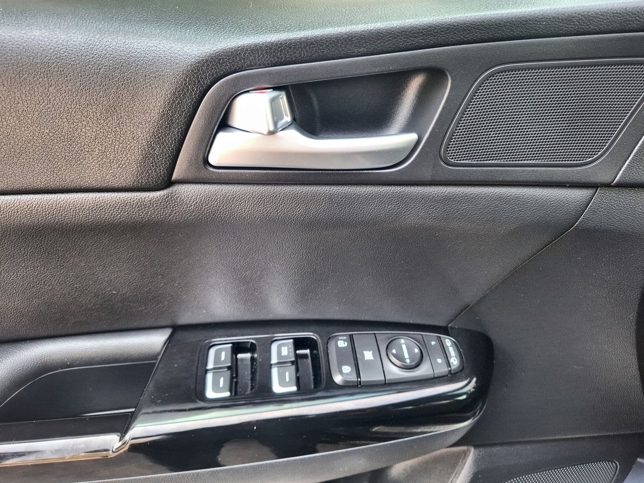 2019 Kia SPORTAGE 2.4L SXL T/A