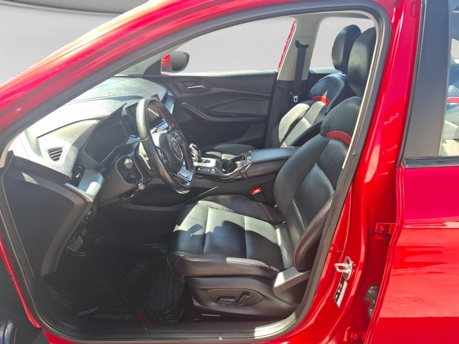 2023 MG GT 1.5L DCT DEL ALPHA